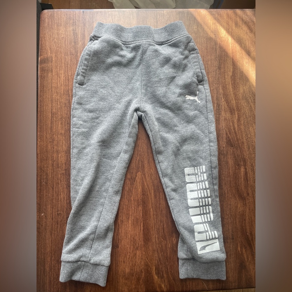 Boys Puma sweats 5